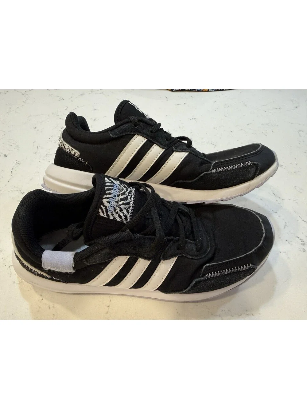 Adidas Retrorun Women's Running Shoes Size 8 Black